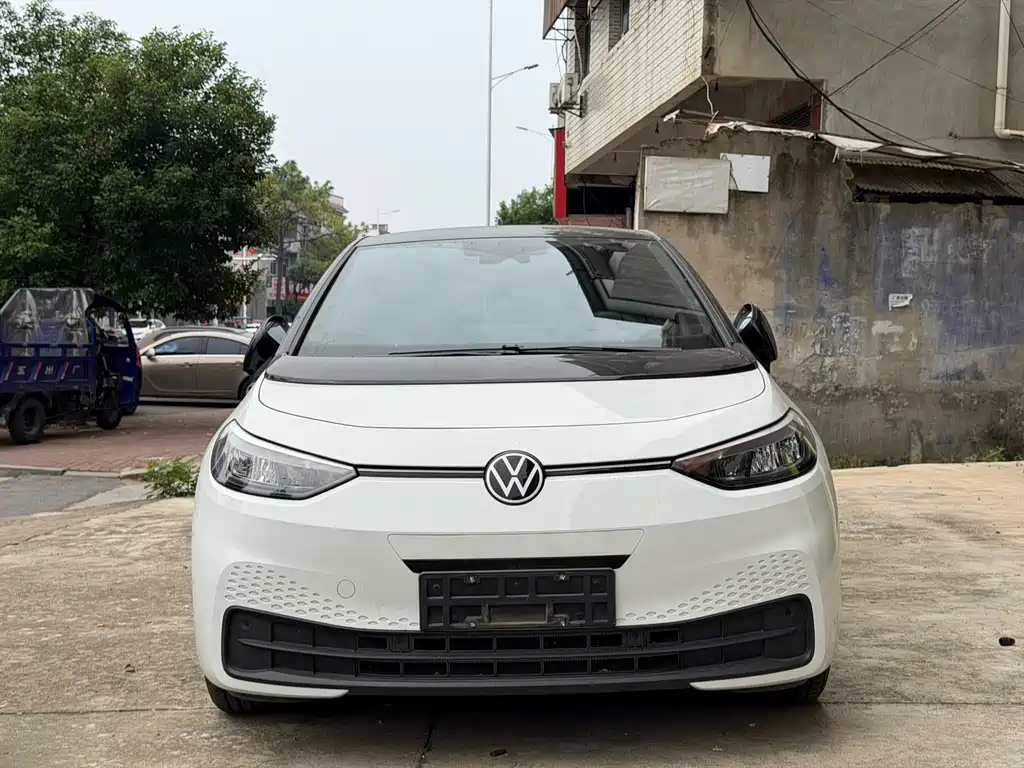 Volkswagen ID.3 — миниатюра 2