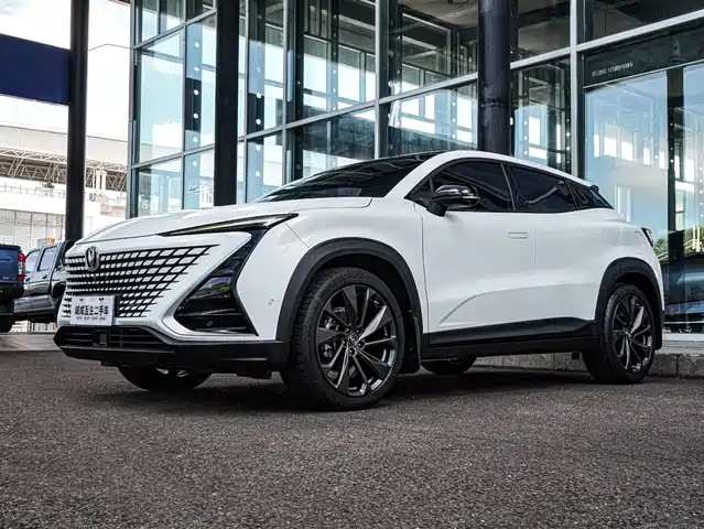 CHANGAN  UNI T 2020