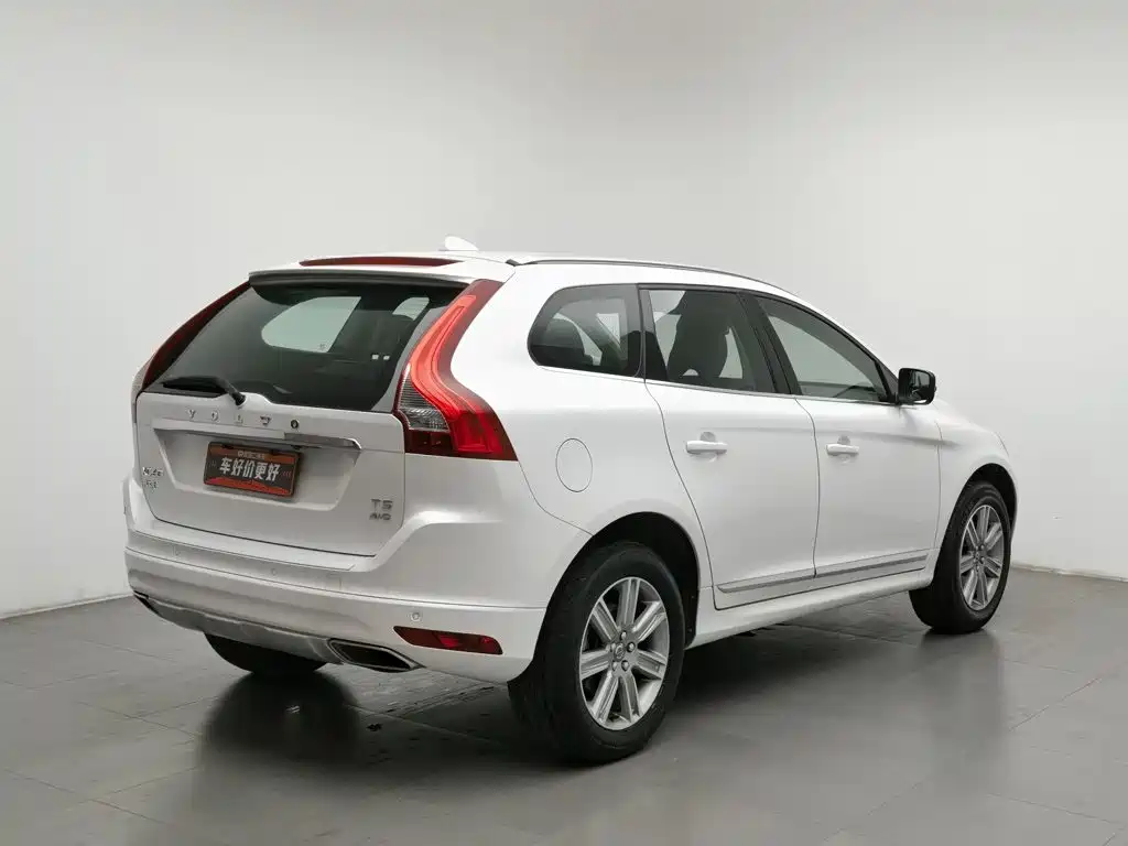 Volvo XC60 — миниатюра 2