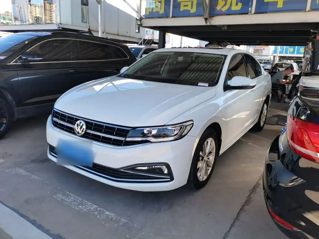 Volkswagen Bora — миниатюра 2