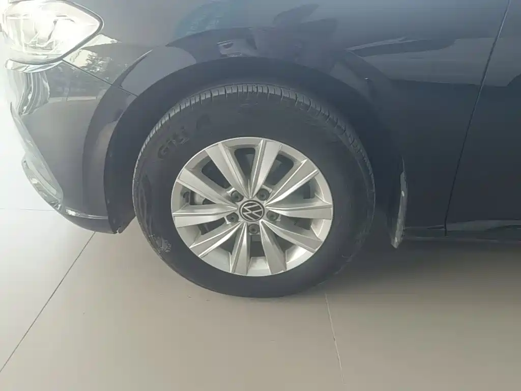 Volkswagen Lavida — миниатюра 23