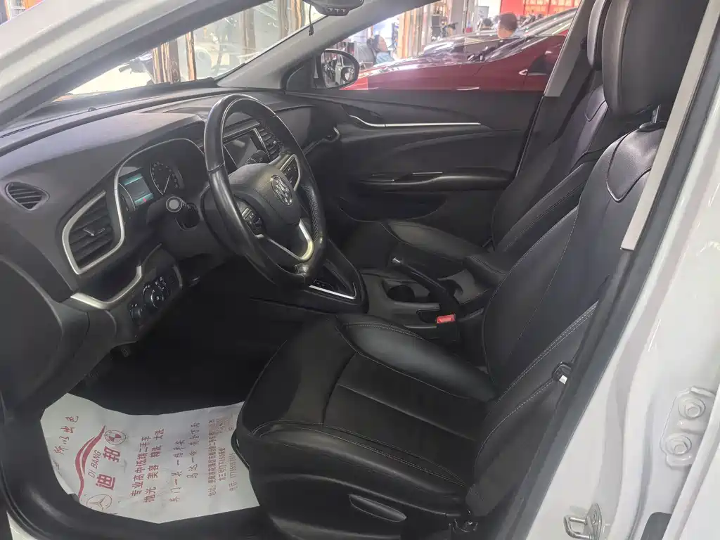 Buick Excelle — миниатюра 4