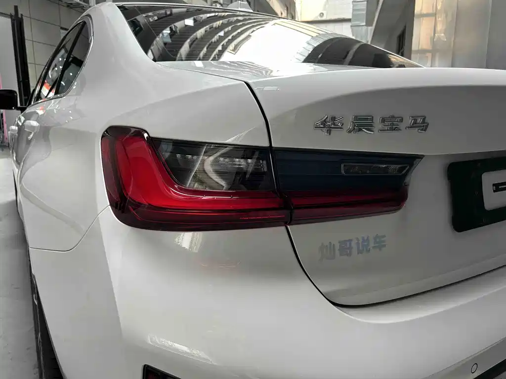 BMW 3 Series — миниатюра 3