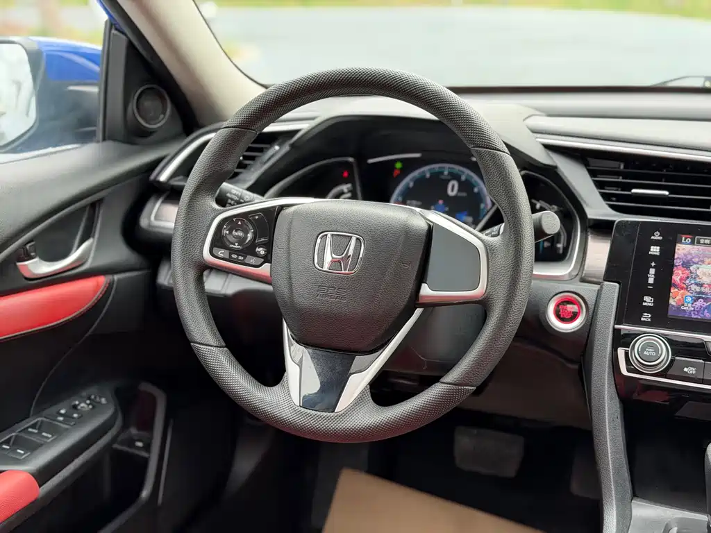 Honda Civic — миниатюра 6
