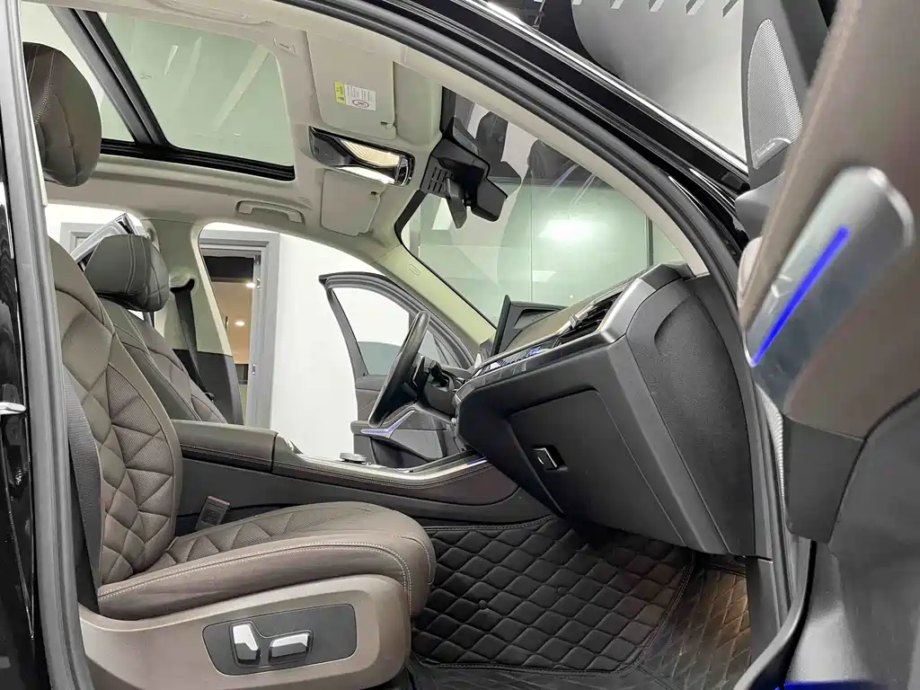 BMW X5 — миниатюра 6