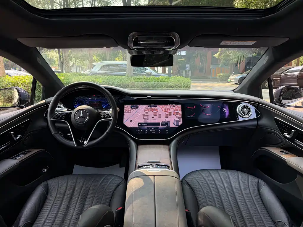 Mercedes-Benz EQS — миниатюра 8
