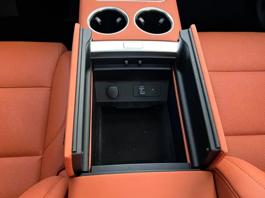 Li Auto Li L7 — миниатюра 10