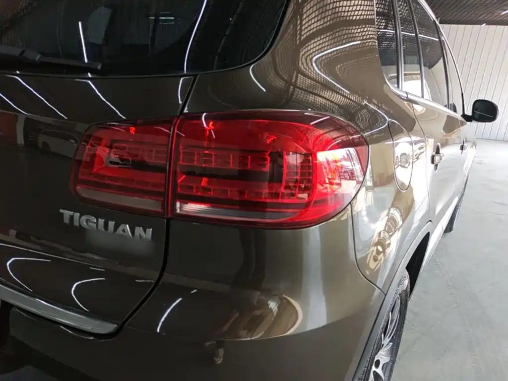 Volkswagen Tiguan — миниатюра 8