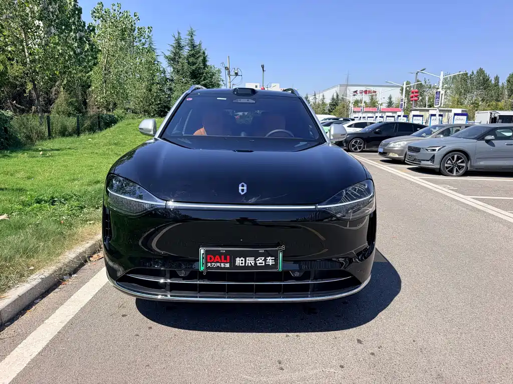 AITO AITO M9 — миниатюра 2