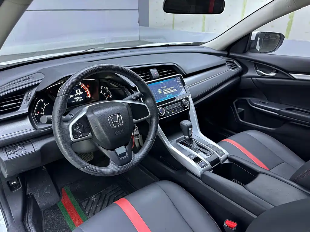 Honda Civic — миниатюра 10