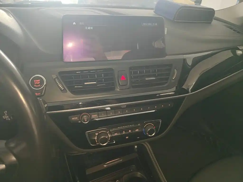 BMW 1 Series — миниатюра 13