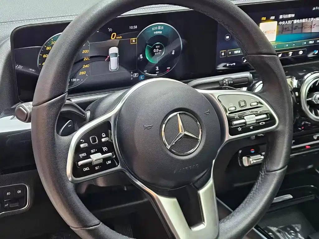 Mercedes-Benz GLA — миниатюра 3