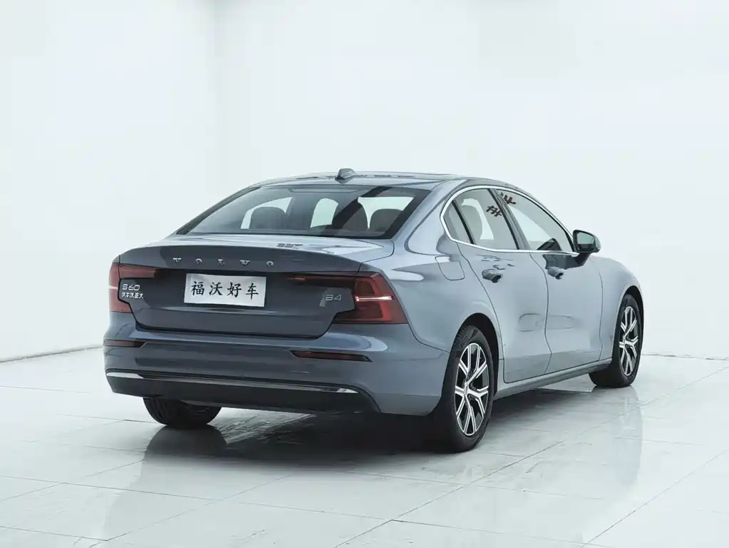 Volvo S60 — миниатюра 28