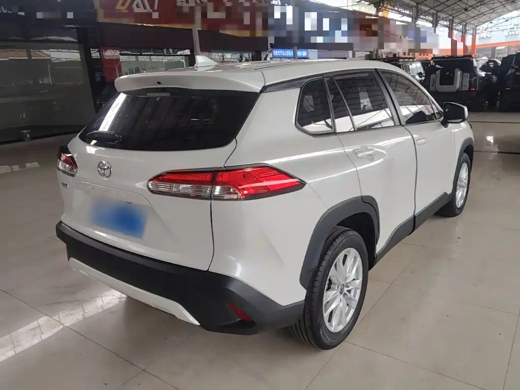 Toyota Corolla Cross — миниатюра 7