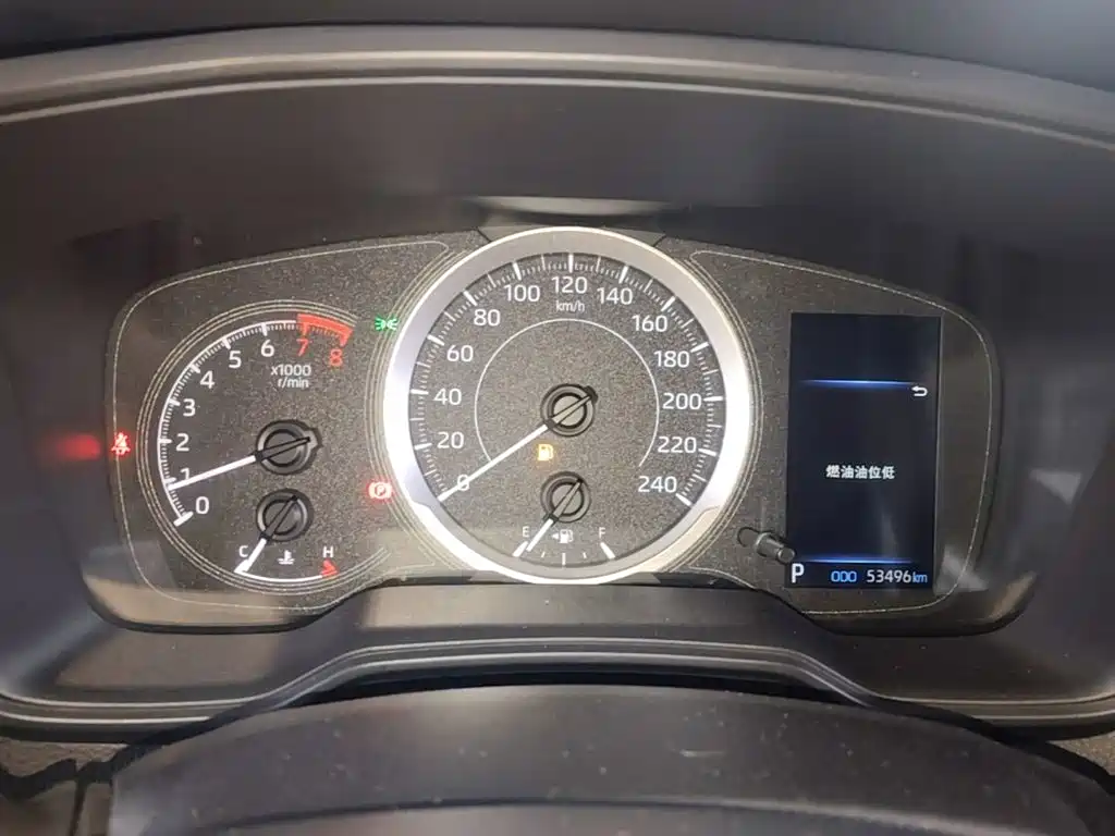 Toyota Corolla Cross — миниатюра 12