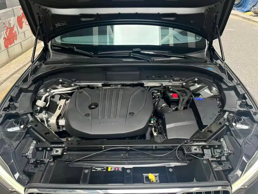 Volvo XC60 — миниатюра 7