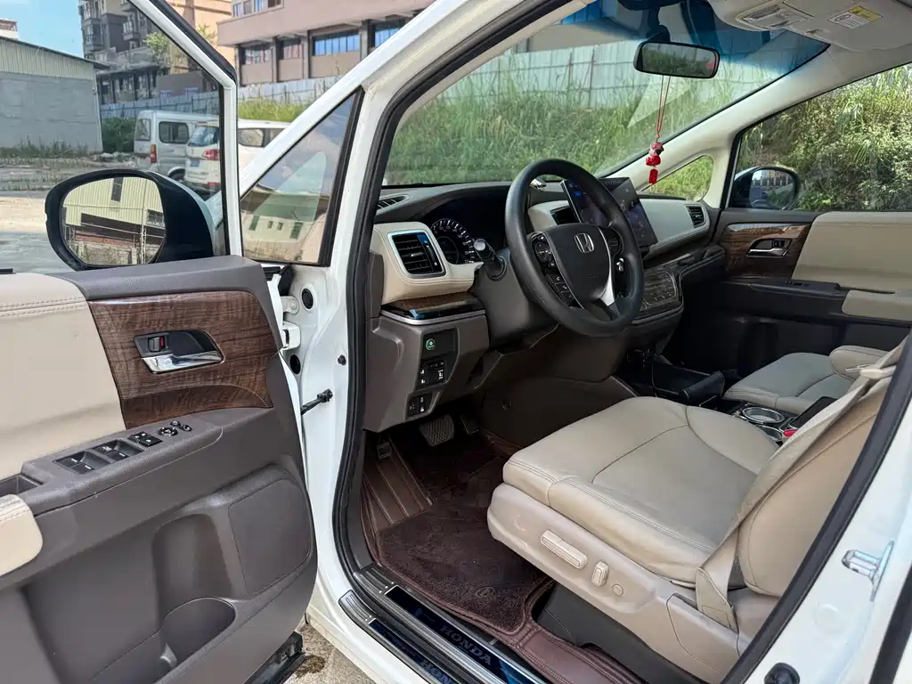 Honda Odyssey — миниатюра 8