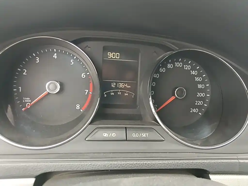 Volkswagen Lavida — миниатюра 12