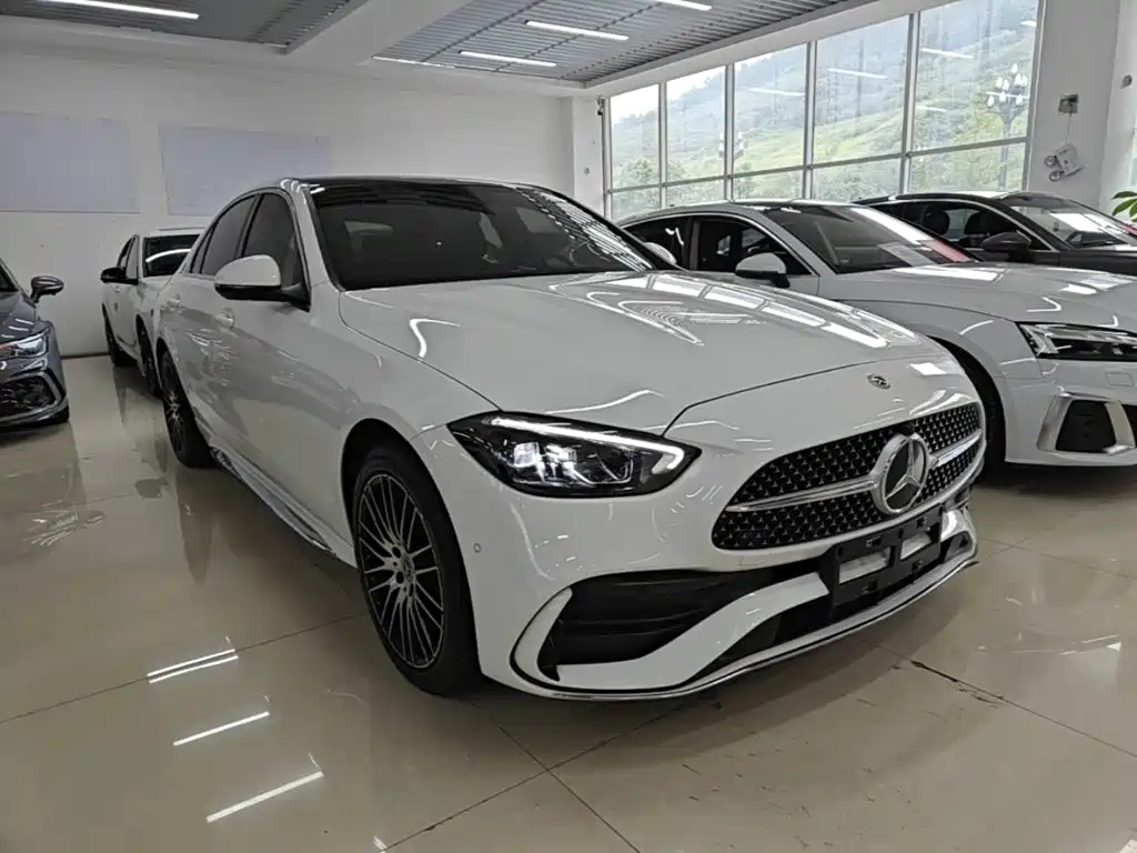 Mercedes-Benz C-Class — миниатюра 4