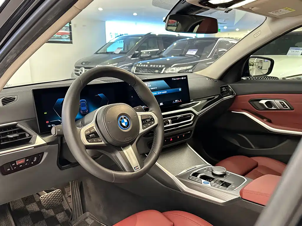 BMW i3 — миниатюра 10