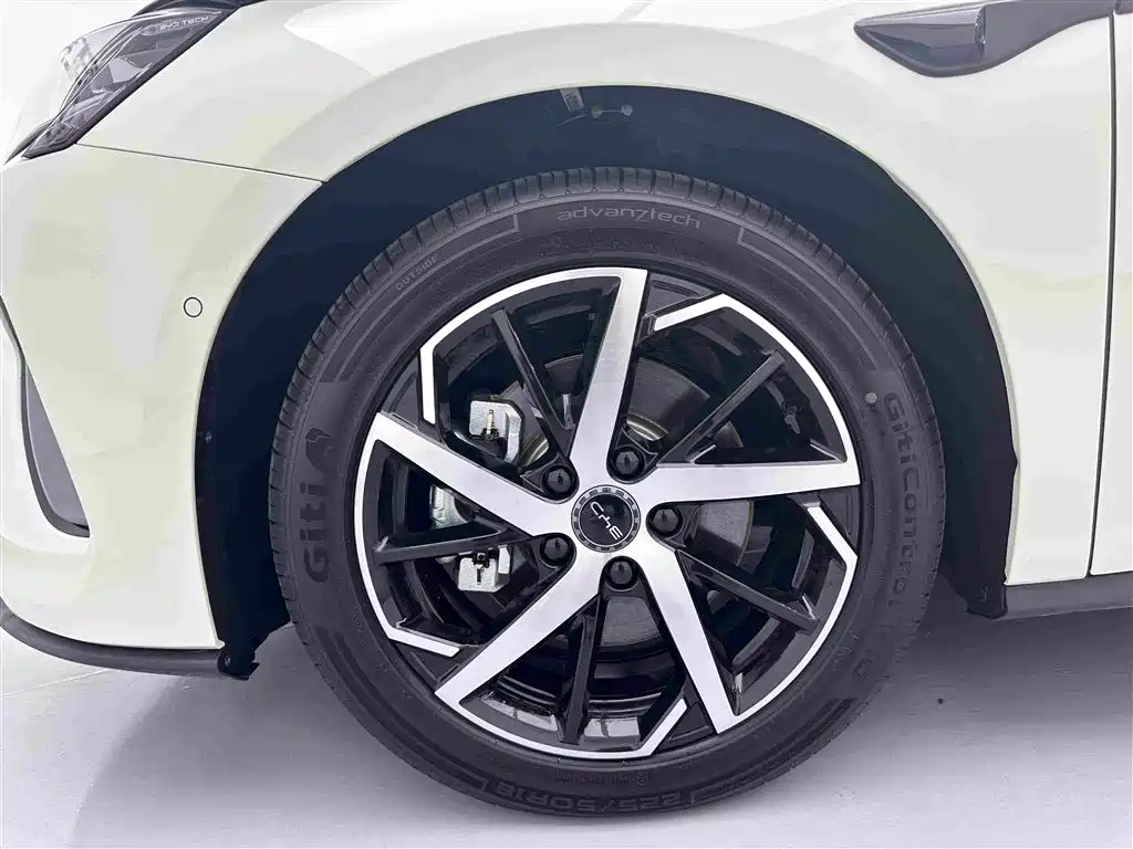 BYD Seal 07 DM-i — миниатюра 30