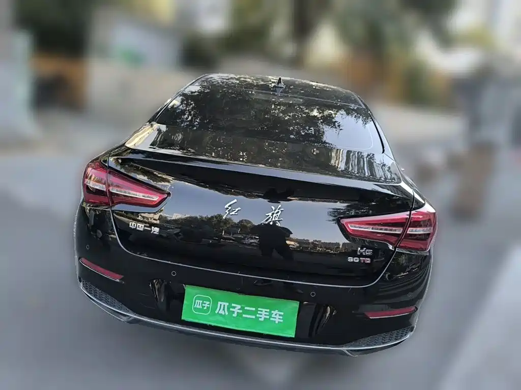Hongqi Hongqi H5 — миниатюра 3