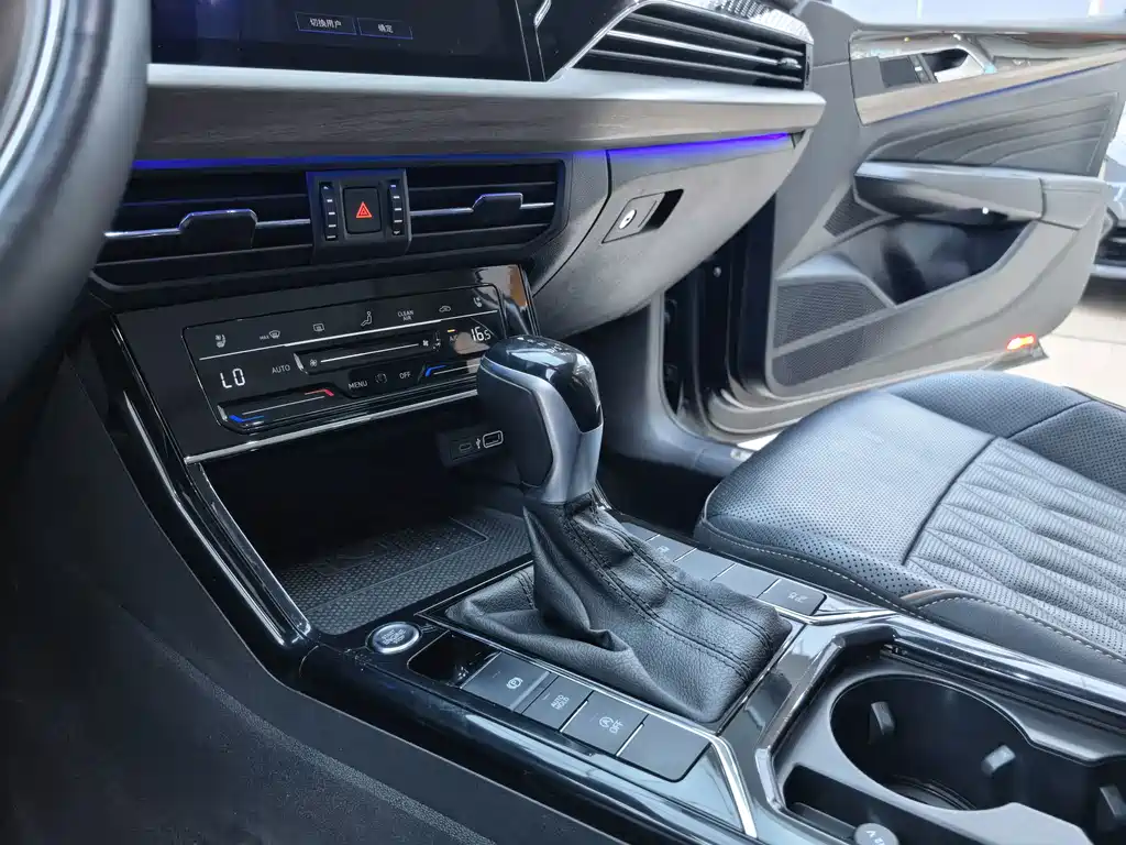 Volkswagen Passat — миниатюра 9