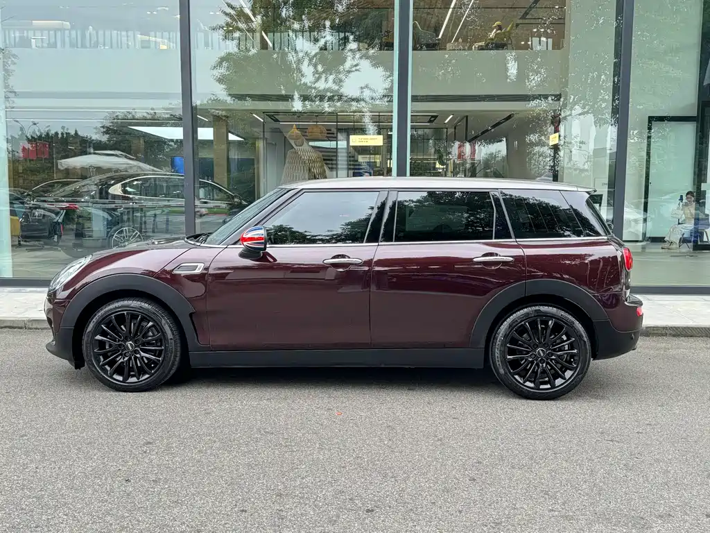 MINI Mini Clubman — миниатюра 4