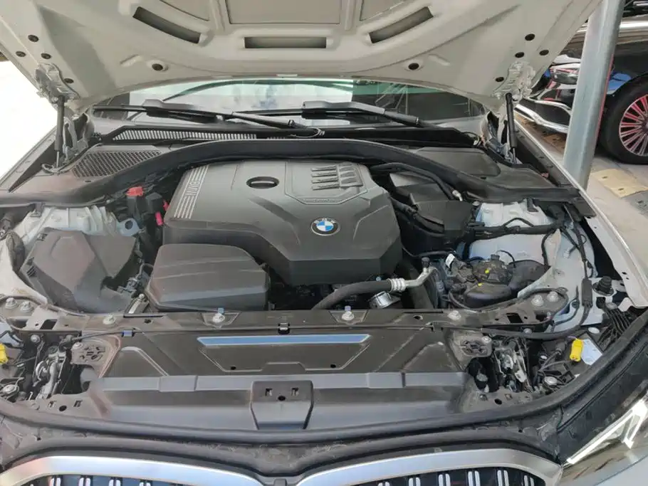 BMW 3 Series — миниатюра 10