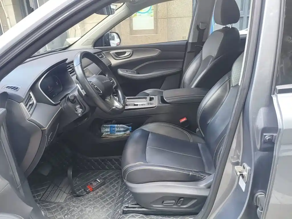 Roewe RX5 New Energy — миниатюра 15