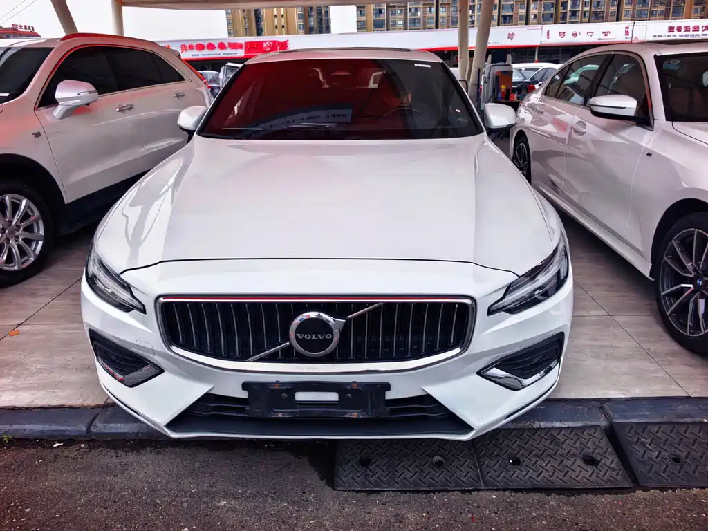 Volvo S60 — миниатюра 2