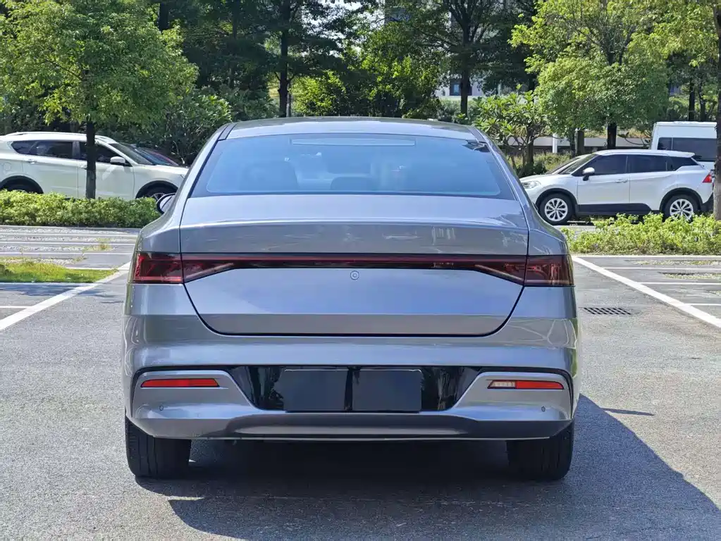 BYD Qin PLUS — миниатюра 18