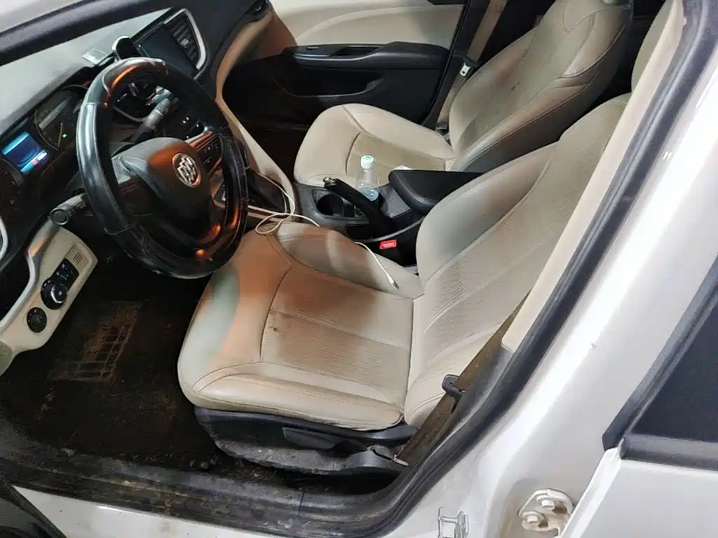 Buick Excelle — миниатюра 15