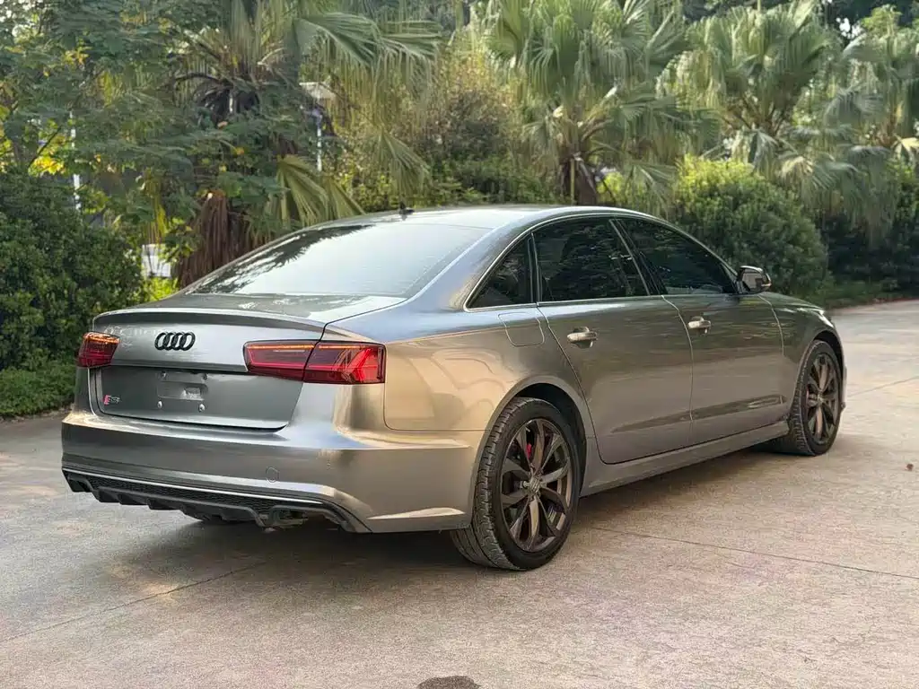 Audi A6L — миниатюра 4