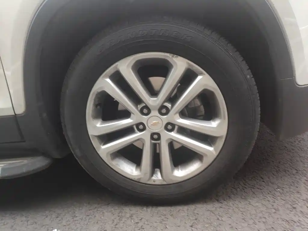 Chevrolet Trax — миниатюра 24