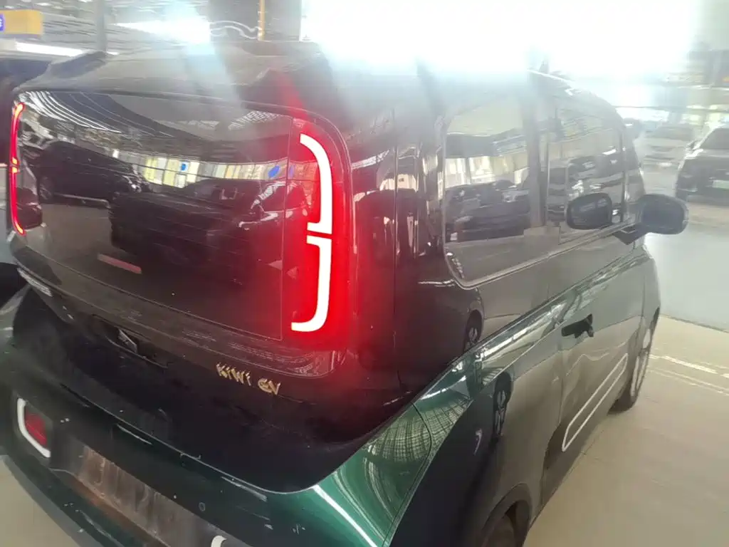 Baojun KiWi EV — миниатюра 8
