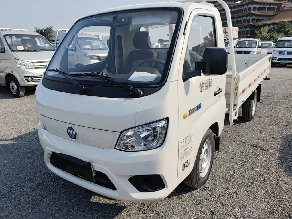 Foton Xiangling M New Energy — миниатюра 2