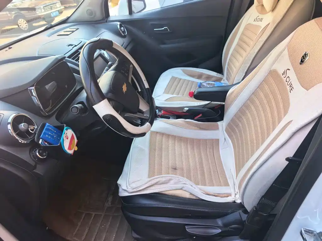 Chevrolet Trax — миниатюра 11