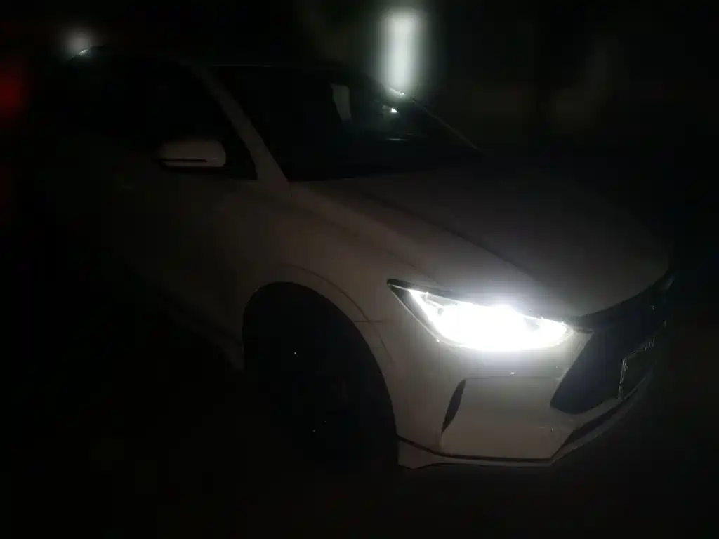BYD e2 — миниатюра 3