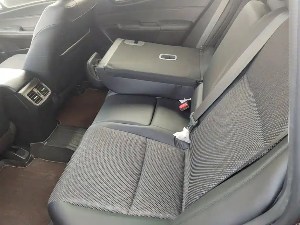 Honda Jade — миниатюра 17