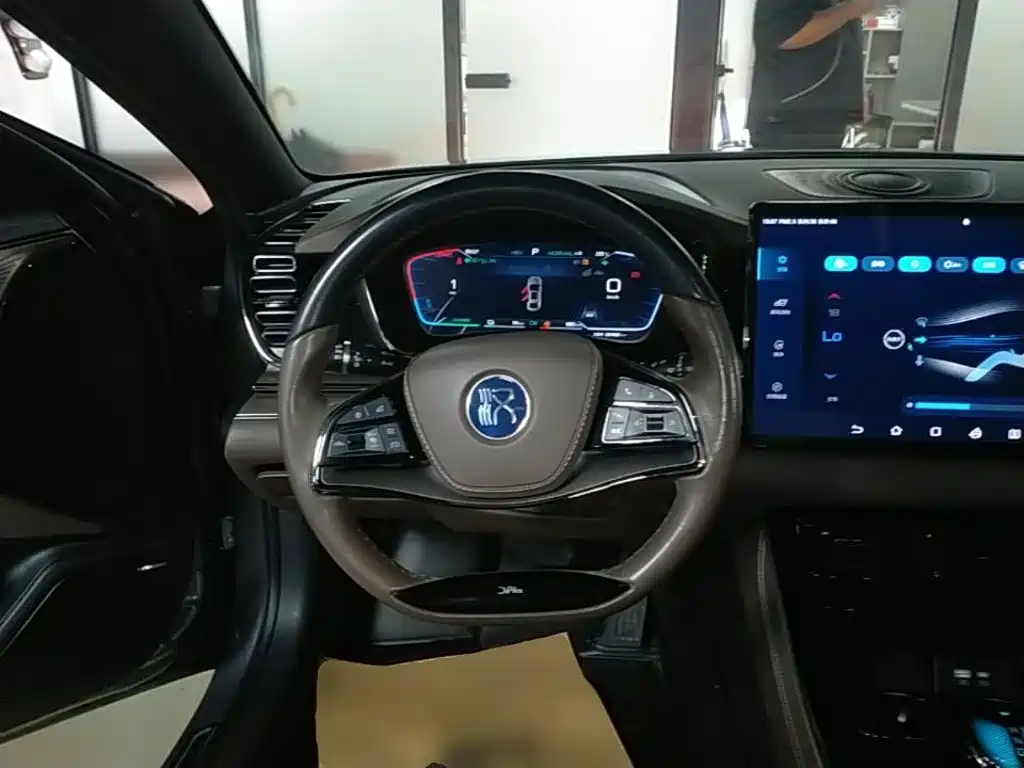 BYD Han — миниатюра 11