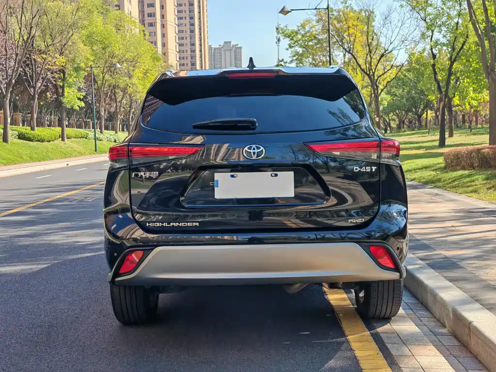 Toyota Highlander — миниатюра 15