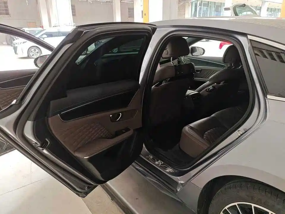 BYD Han — миниатюра 5