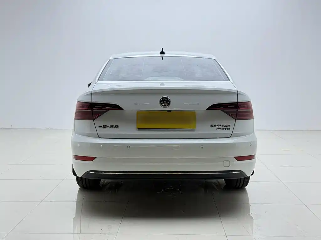 Volkswagen Sagitar — миниатюра 9