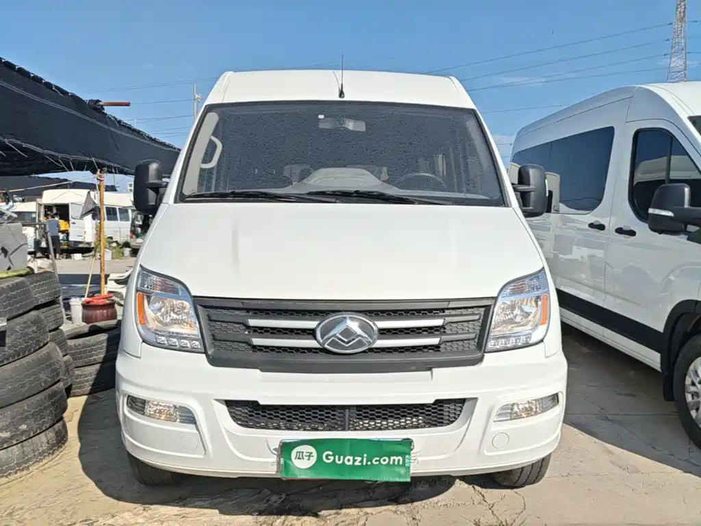 Maxus V80 — миниатюра 3