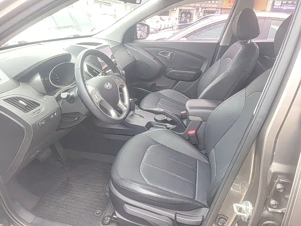 Hyundai ix35 — миниатюра 15