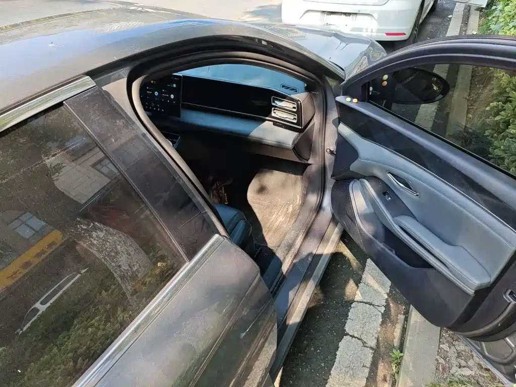 BYD Qin L — миниатюра 19