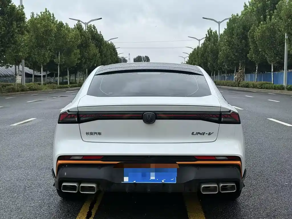Changan UNI-V — миниатюра 8