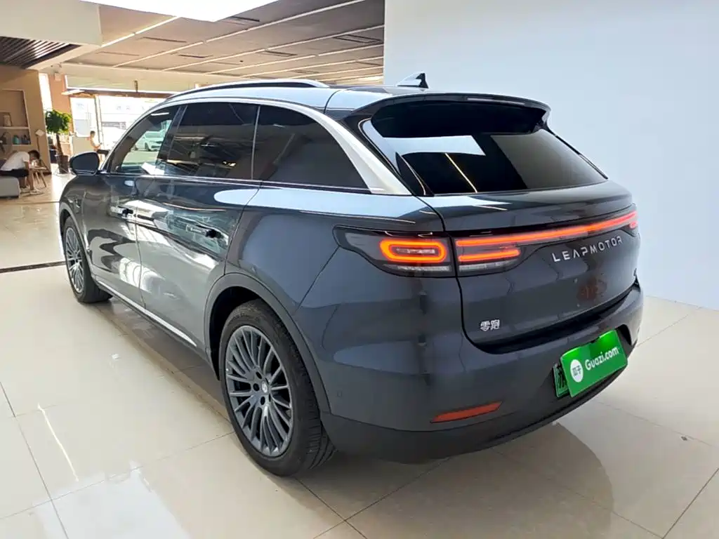 Leapmotor Leapmotor C11 — миниатюра 5
