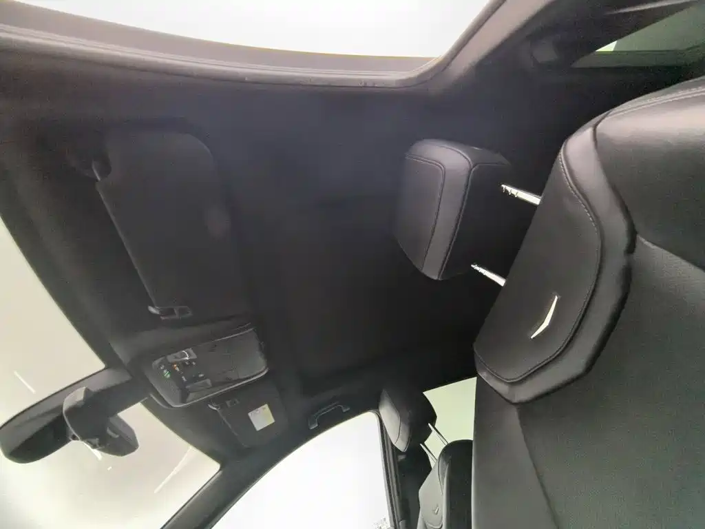 Cadillac XT5 — миниатюра 14